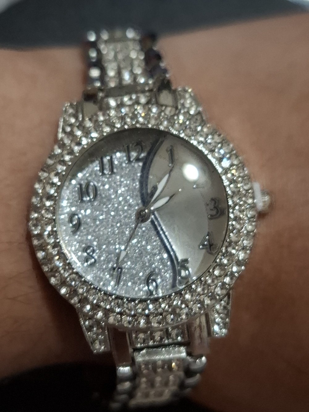 Classic Silver-Tone Women's Link Bracelet Watch